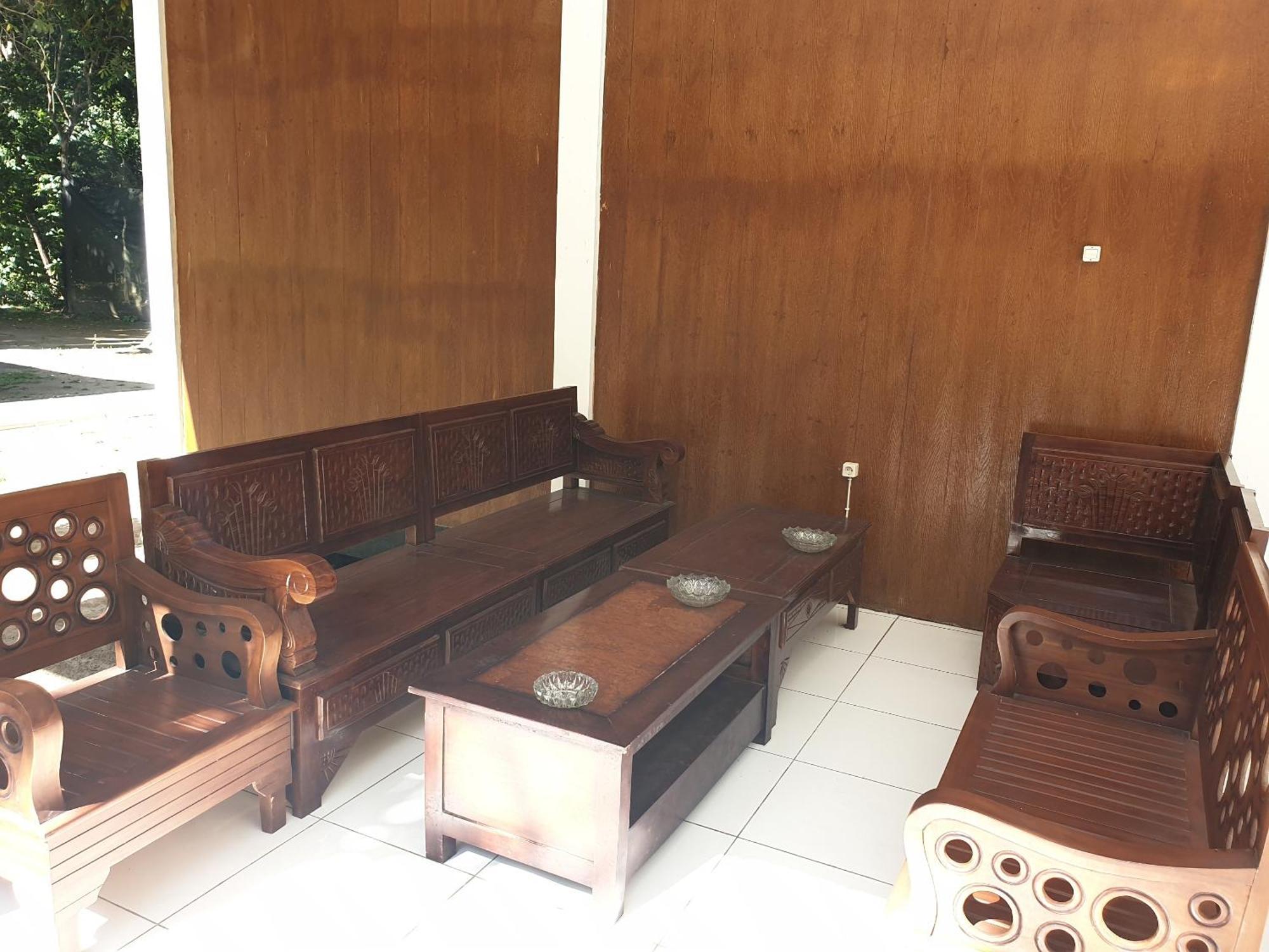 Capital O 92612 Penginapan D'Alas Purwo & Beachnearpadang Savana Sadengan Banyuwangi  Exterior foto